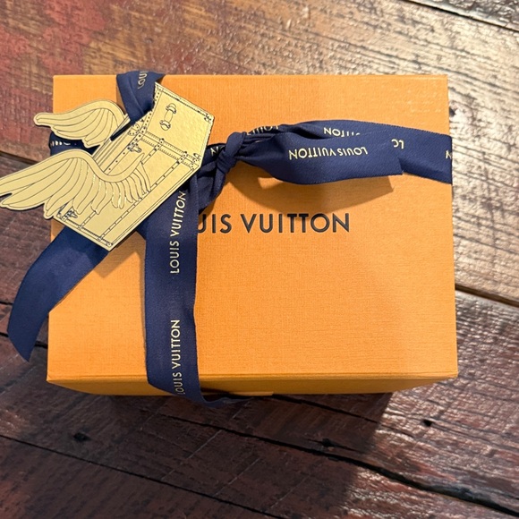 2025 Louis Vuitton Holiday bag and Iconic Orange Box with Navy Bag - Picture 4 of 12